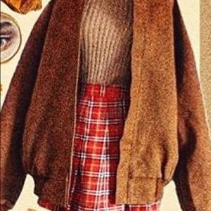 Meet your Posher, Mia